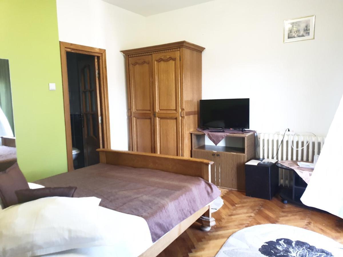 Pensiunea ODN Scheia Exterior foto